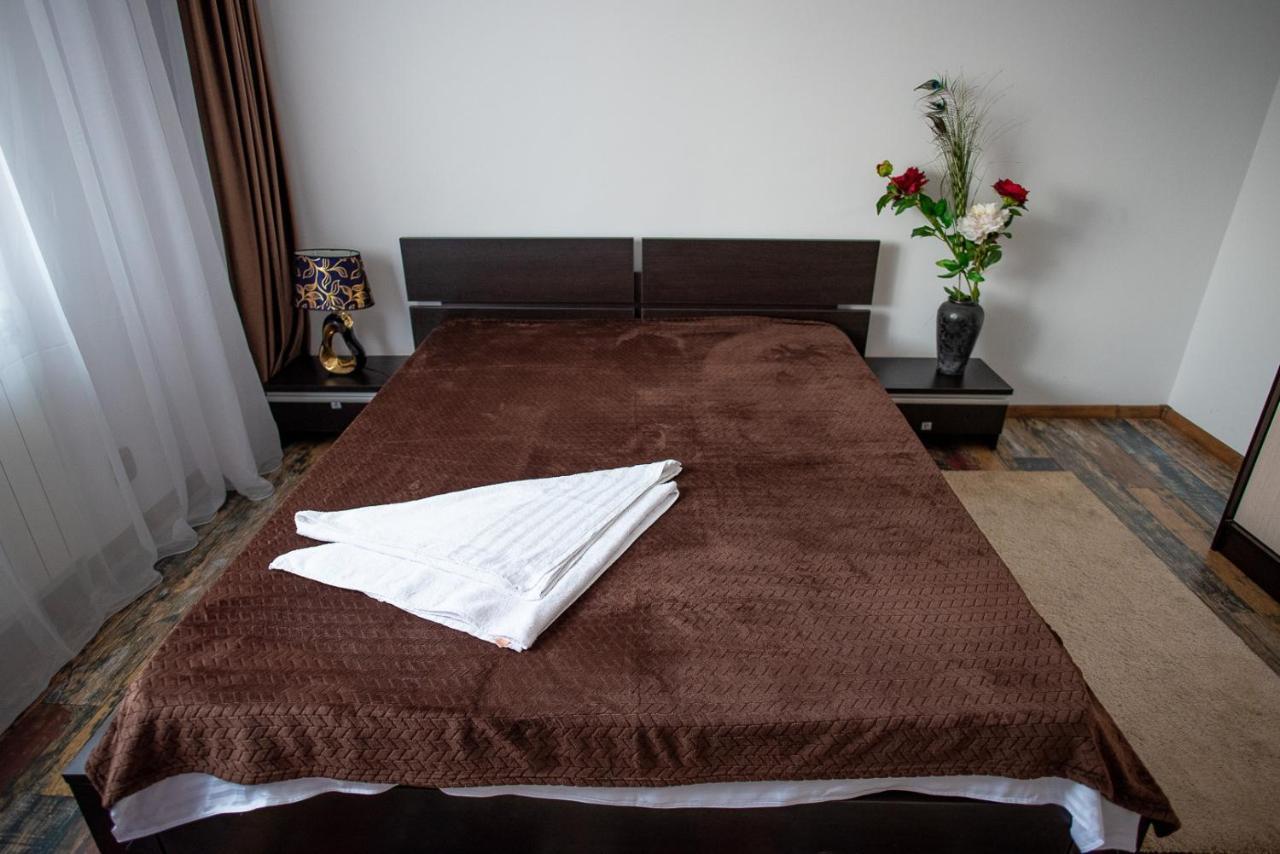 5 Bedrooms Luxury Apartment Villa Bucharest Exterior photo